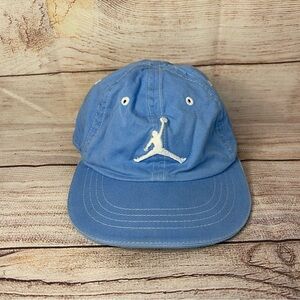 Nike Air Jordan Flight Tarheel Blue Cap Youth 4-7